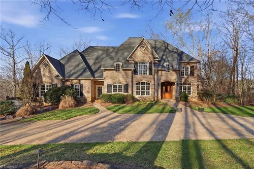 141 Wellsprings Ct, Pfafftown, NC, 27040-9410 | Card Image