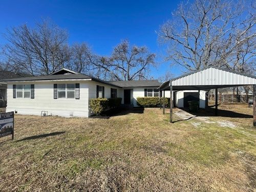 402 N Hughes St, Howe, TX, 75459-4499 | Card Image