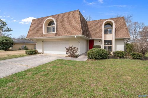 1913 Waxleaf Grn Se, Huntsville, AL, 35803-1231 | Card Image
