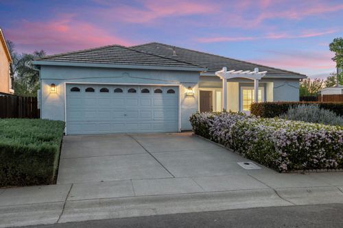 2217 Bearden Street, Davis, CA, 95618 | Card Image