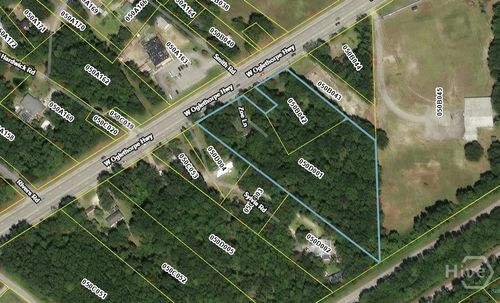 27 Zoe Ln, Hinesville, GA, 31313-5952 | Card Image