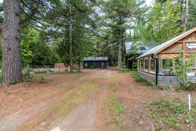 204 Ogimah Rd, House other with 2 bedrooms, 2 bathrooms and 10 parking in South Bruce Peninsula ON | Image 4