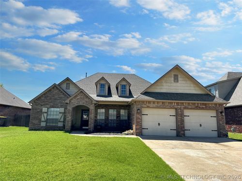 11006 S Madison Street, Jenks, OK, 74037 | Card Image