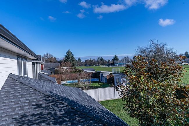 5500 52 Avenue, House other with 5 bedrooms, 4 bathrooms and null parking in Ladner BC | Image 12