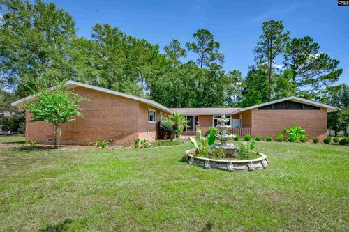 1005 Sunnyhill Dr, Camden, SC, 29020-1513 | Card Image