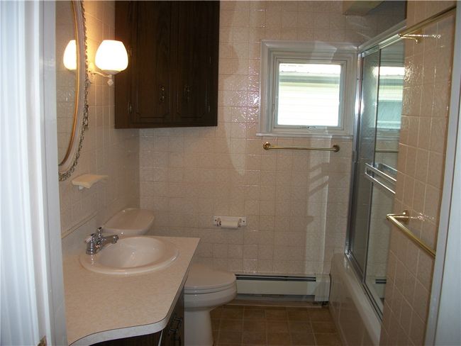 102 Nemacolin Rd, House other with 3 bedrooms, 3 bathrooms and 2 parking in Carmichaels PA | Image 14