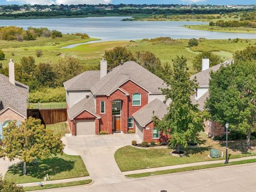 3913 Lakeside Dr, The Colony, TX, 75056-4119 | Card Image