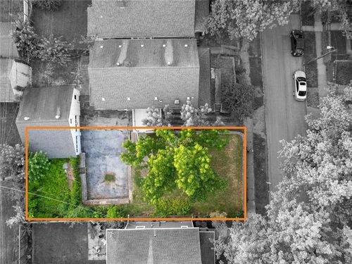 4514 Terrace St, Kansas City, MO, 64111-4239 | Card Image