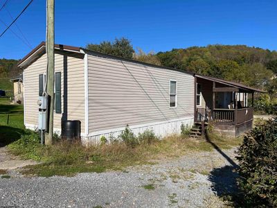 42 Pricetown Road, House other with 3 bedrooms, 2 bathrooms and null parking in Weston WV | Image 1