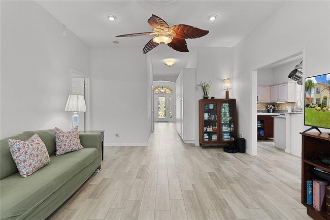 1055 Avenida Sonoma, Townhouse with 3 bedrooms, 3 bathrooms and null parking in LADY LAKE FL | Image 16