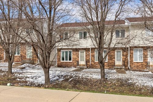 6-124 Holiday Cir, West Des Moines, IA, 50265-4224 | Card Image