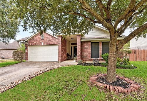 10516 Beard Ave, Austin, TX, 78748-3957 | Card Image