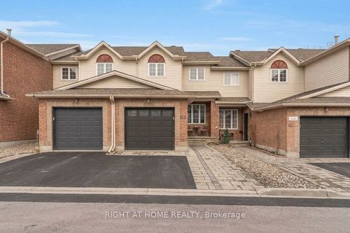 123 Kinross Pvt, Kanata, ON, K2K3P9 | Card Image