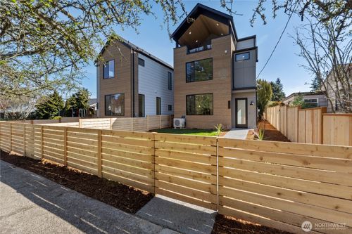 10328 14th Ave Nw, Seattle, WA, 98177-5304 | Card Image