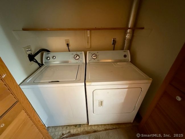 31 Cortland Pl, Condo with 2 bedrooms, 2 bathrooms and null parking in Ansonia CT | Image 18