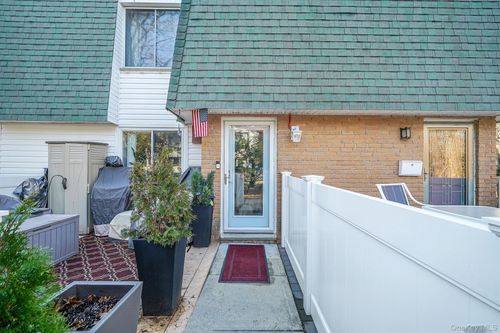 474 Daryl Drive, Brookhaven, NY, 11763 | Card Image