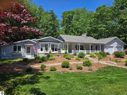 12981 N Forest Beach Shores Rd, Northport, MI, 49670-9714 | Card Image