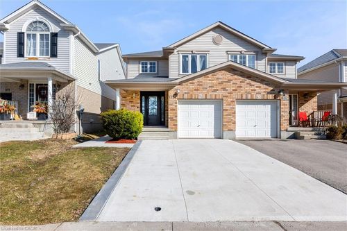 175 Sims Estate Dr, Kitchener, ON, N2A0A6 | Card Image