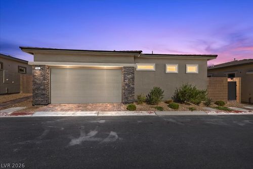 905 Belleforte Ln, Las Vegas, NV, 89138-4731 | Card Image