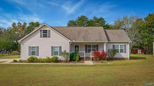 23 Michael Cir Ne, Fort Payne, AL, 35967-7616 | Card Image