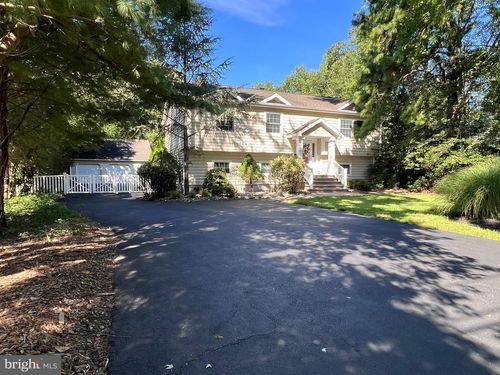 355 Holly Rd, MARLTON, NJ, 08053-7025 | Card Image