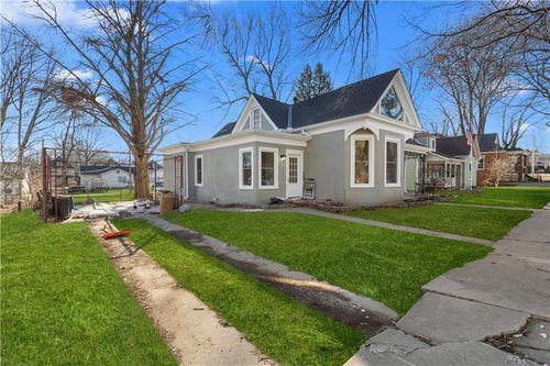 1815 Franklin Ave, Lexington, MO, 64067-1700 | Card Image