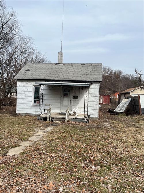 1722 E Johns Ave, Decatur, IL, 62521-3041 | Card Image