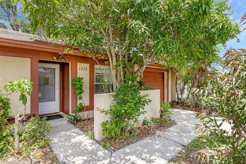 1032-1032 Calanda Ave, ORLANDO, FL, 32807-3090 | Card Image