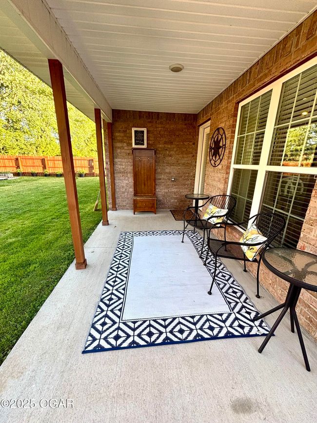 2005 Eagle Dr, House other with 4 bedrooms, 2 bathrooms and null parking in Neosho MO | Image 18
