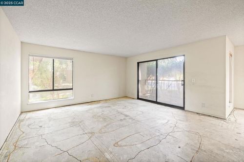 apt-103-430 N Civic Dr, Walnut Creek, CA, 94596-3306 | Card Image