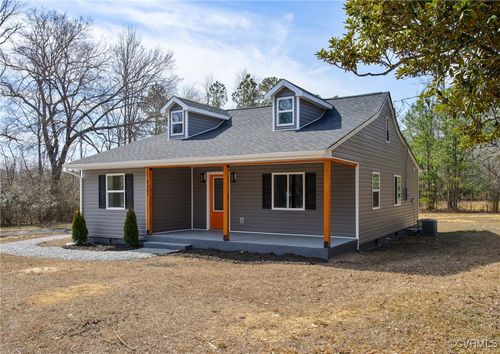 8501 Barnetts Rd, Charles City, VA, 23030-3144 | Card Image
