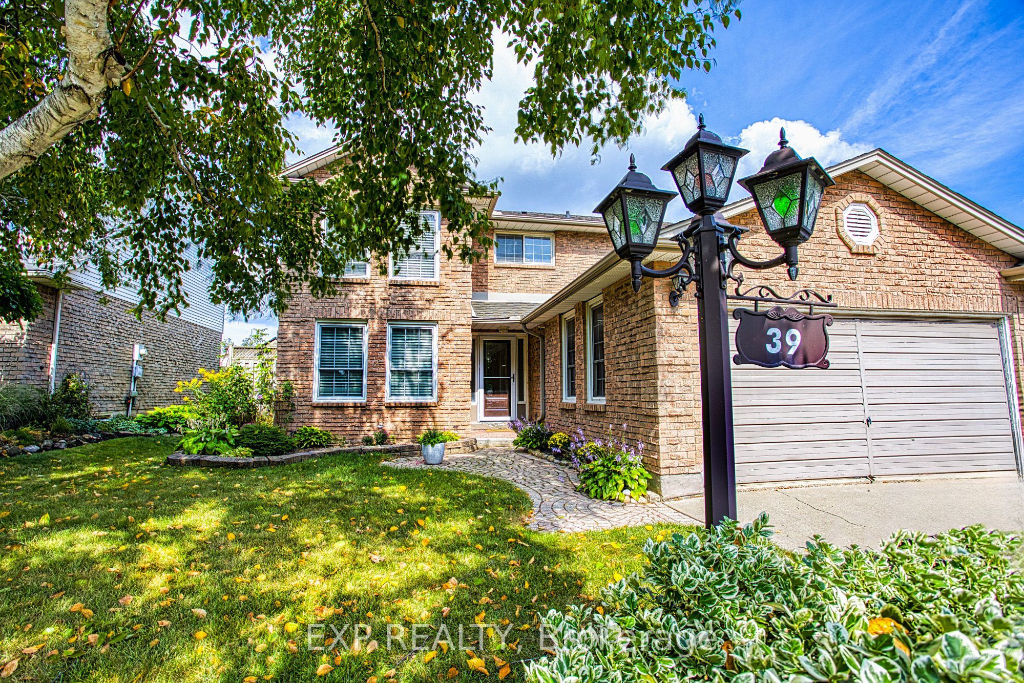 Residential in Hamilton 3