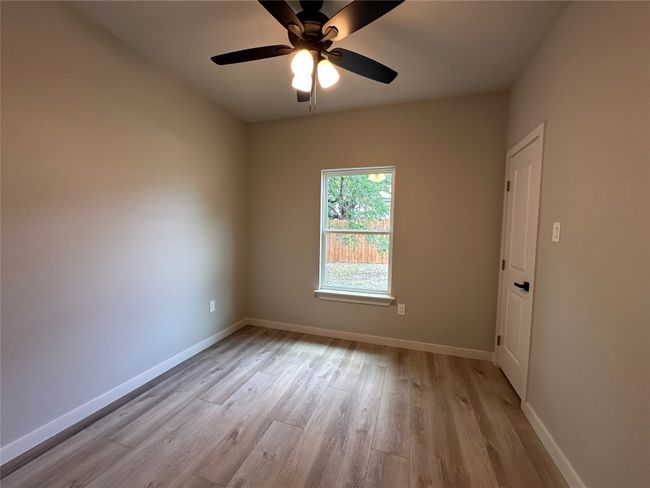 317 N Clark St, House other with 3 bedrooms, 2 bathrooms and null parking in Comanche TX | Image 17