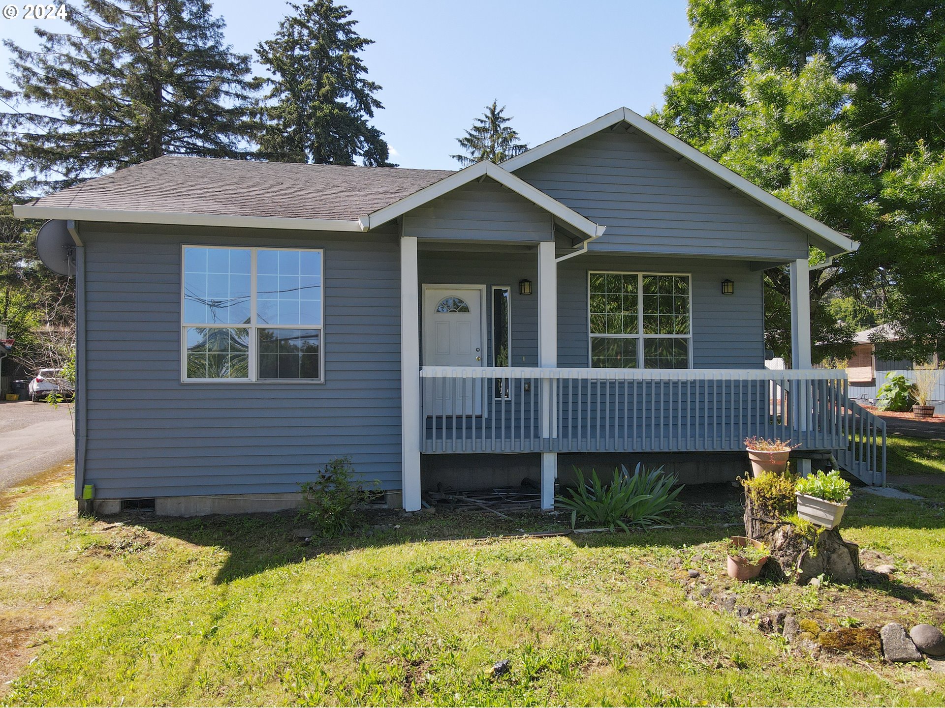 Beech St, Portland, OR 97220