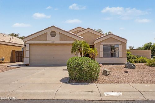 1687 E Cheyenne St, Gilbert, AZ, 85296-2051 | Card Image