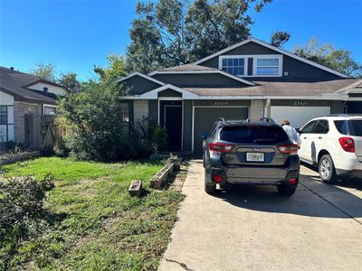 22419 Tree House Lane, House other with 3 bedrooms, 2 bathrooms and null parking in Spring TX | Image 1