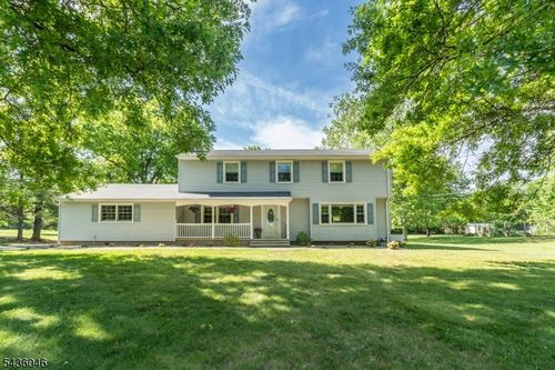 280 Farmer Rd, Bridgewater, NJ, 08807-1536 | Card Image