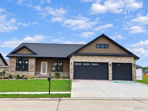 1827 Robins Mill Ct, Maryville, IL, 62062-5816 | Card Image