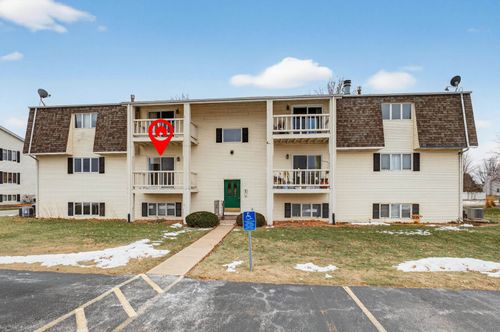 apt-2c-800 E Iowa St, Eldridge, IA, 52748-1936 | Card Image