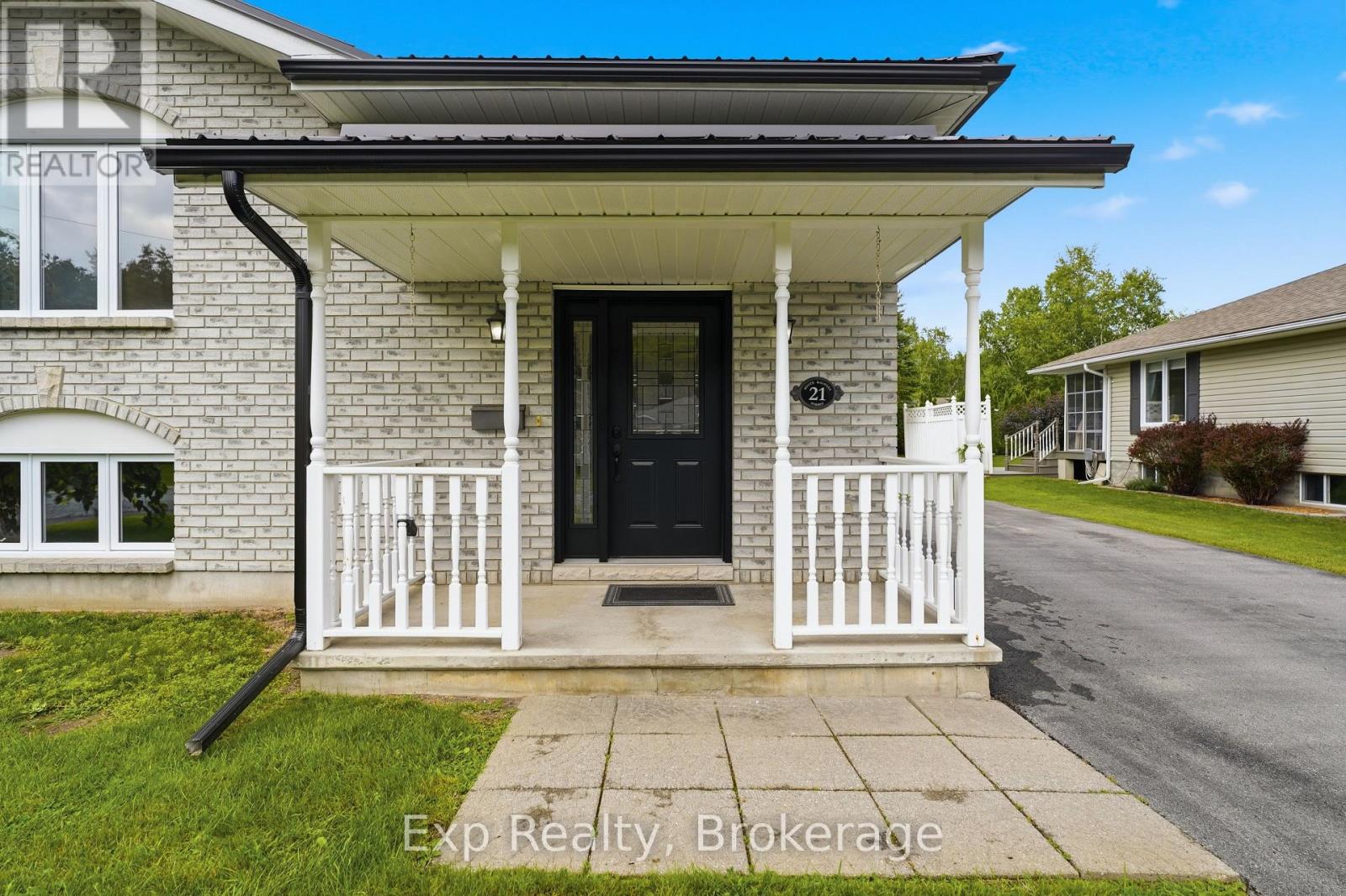 Residential in Marmora and Lake (Marmora Ward) 5