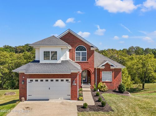 304 Blue Spruce Dr, Frankfort, KY, 40601-7826 | Card Image