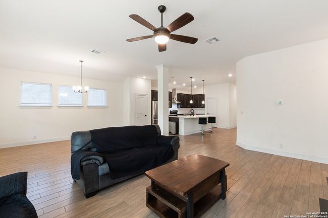 2018 Cullum Park, House other with 3 bedrooms, 2 bathrooms and null parking in San Antonio TX | Image 14