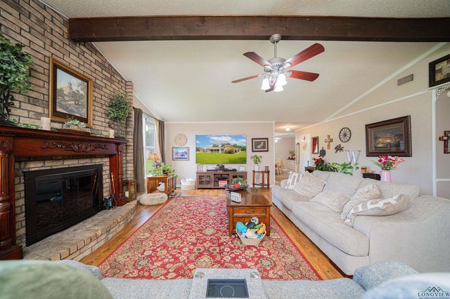204 Rusty Ln, House other with 3 bedrooms, 2 bathrooms and null parking in Gladewater TX | Image 8