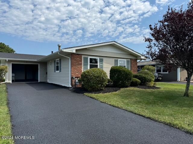 Blake Cir, Brick, NJ 08724