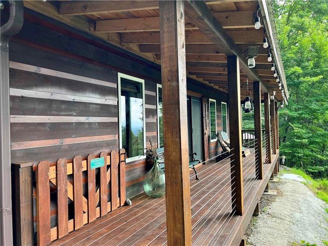 870 Morton Dr, House other with 2 bedrooms, 2 bathrooms and 3 parking in Ellijay GA | Image 8