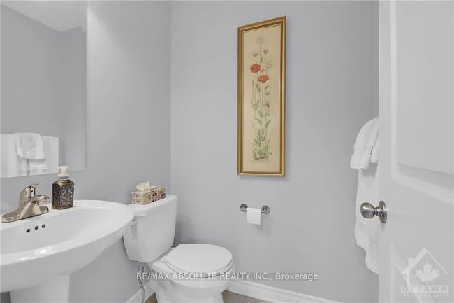 266 Wood Acres Grve, House attached with 3 bedrooms, 3 bathrooms and 2 parking in Blossom Park - Airport and Area ON | Image 24