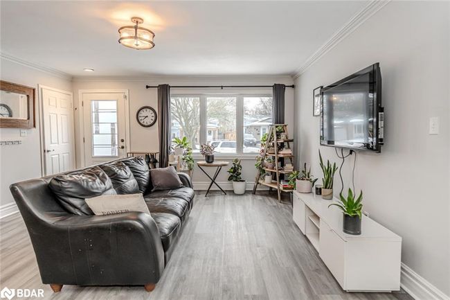 29 Frost Trail, House other with 2 bedrooms, 2 bathrooms and 3 parking in Barrie ON | Image 7