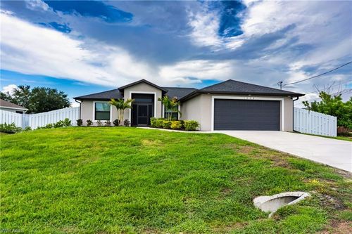 1028 Champion Ave, Lehigh Acres, FL, 33971 | Card Image