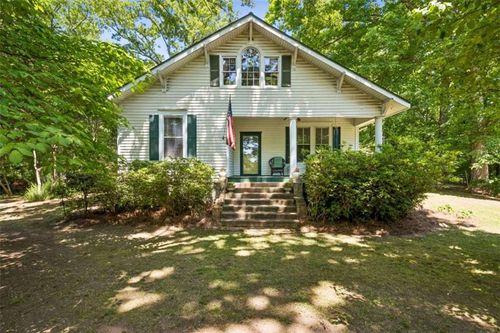 329 Gilbert Rd, Jefferson, GA, 30549-2413 | Card Image
