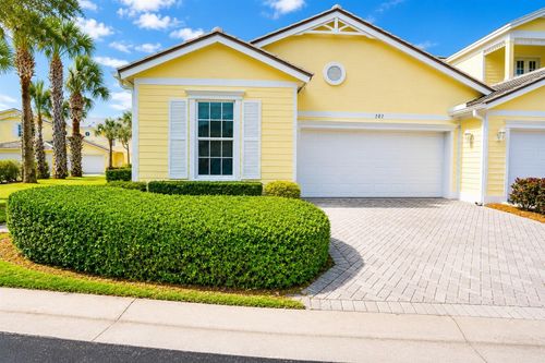 205 Shelley Ln, Fort Pierce, FL, 34949-3395 | Card Image